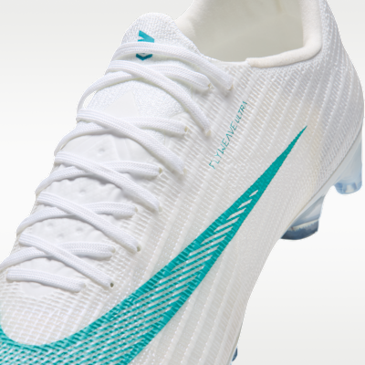 Nike.comにおけるナイキ マーキュリアル スーパーフライ 11 エリート